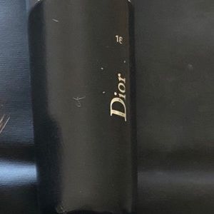 Dior #18 brush